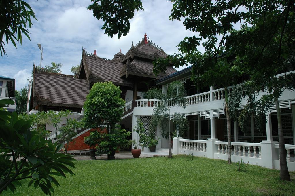 Emerald Land Hotel Mandalay Dış mekan fotoğraf