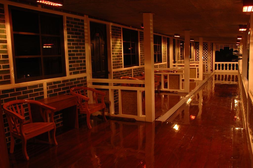 Emerald Land Hotel Mandalay Dış mekan fotoğraf