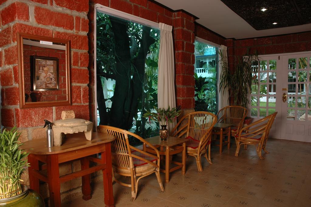 Emerald Land Hotel Mandalay Dış mekan fotoğraf